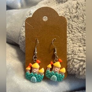 Castle earrings 🏰